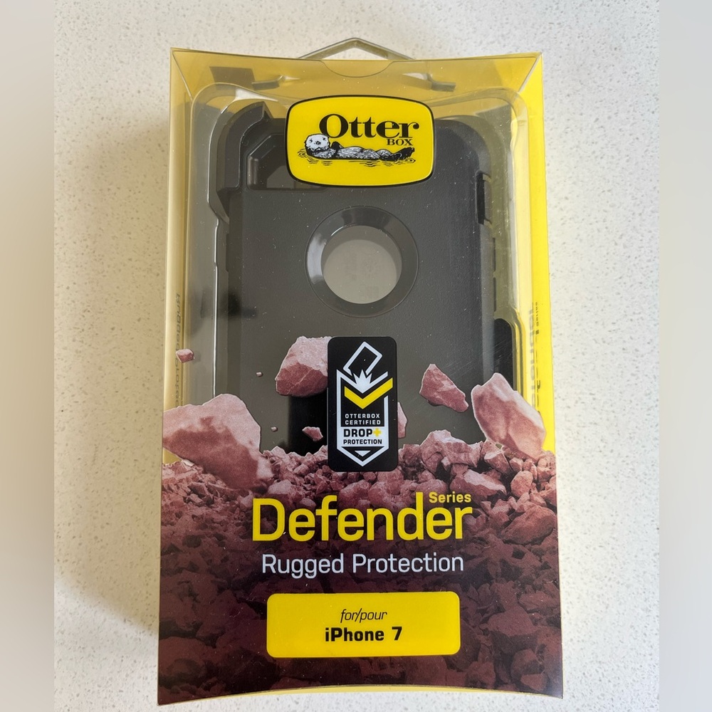 Otterbox Defender Case for iPhone 7 - Black